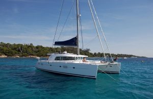 Lagoon 500 Luxury Crewed Catamaran (6)